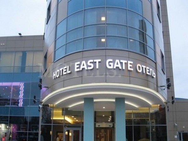 Отель East Gate Hotel