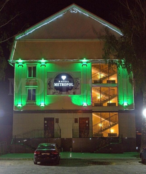 Гостиница «METROTEL»