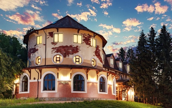 Гостинично-развлекательный клуб Бавария