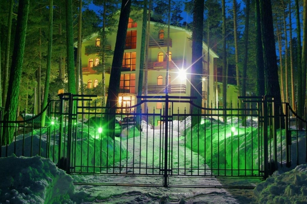 Отель Поворот