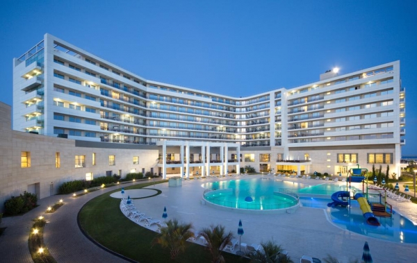 Отель Radisson Blu Resort & Congress Centre