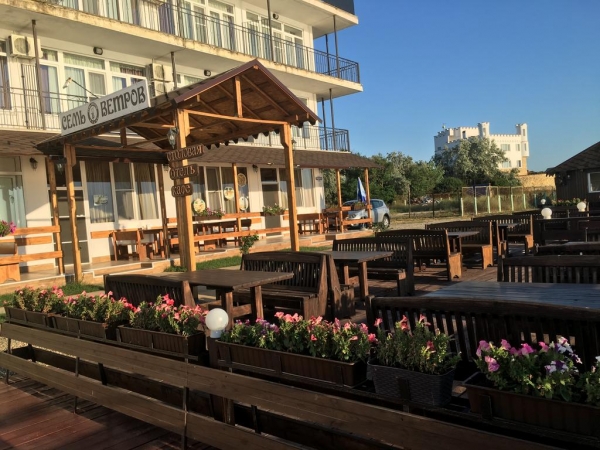 Отель «Семь ветров»