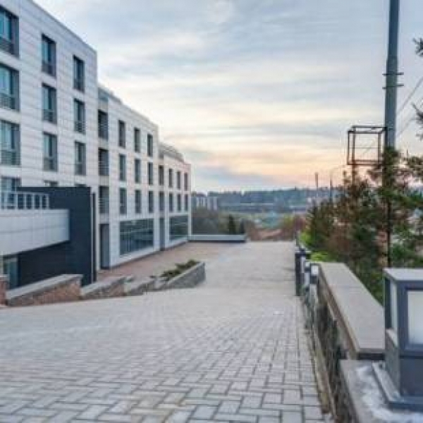 Отель Астро Плаза