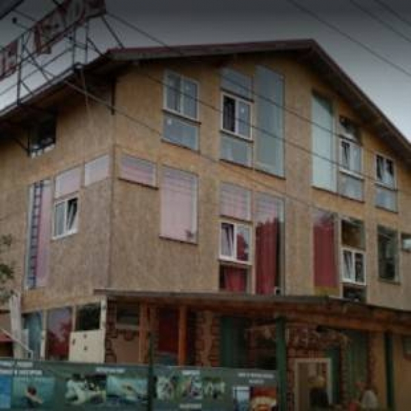 Кемпинг «Клуб Бурная вода отель Угребись»