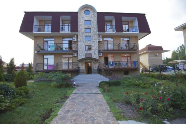 Отель Медведь