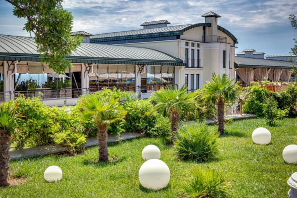 Отель Пальмира Палас