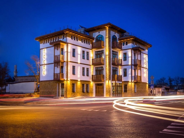 Отель Джеваль