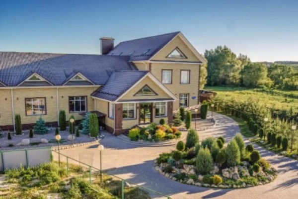 Отель «Алые паруса»