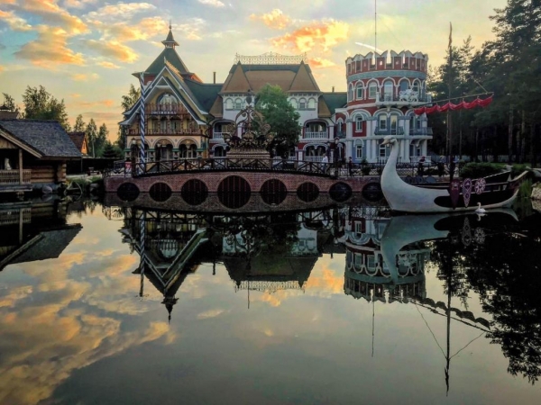 Гостиница В некотором царстве