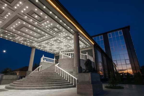 Отель «Каскад»