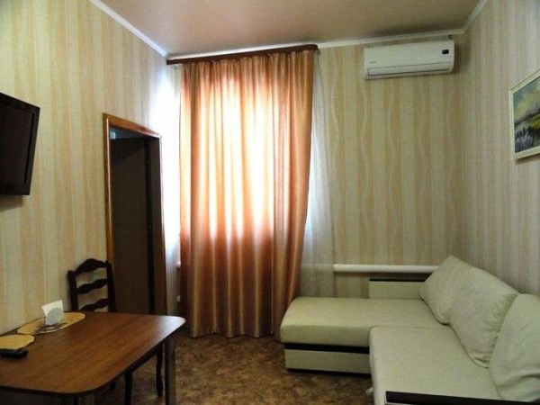 Гостиница Юнас