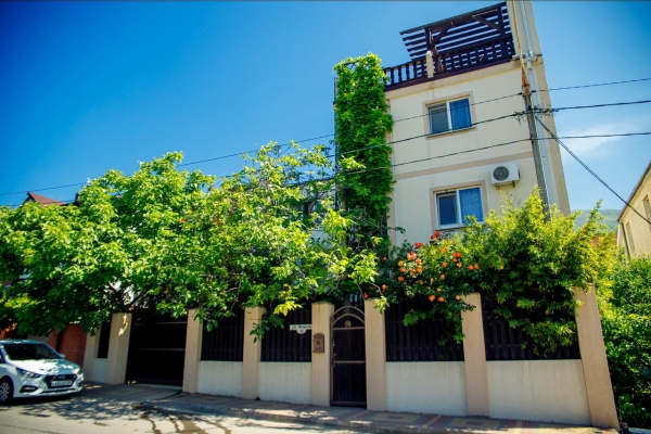 Отель «Домбай»