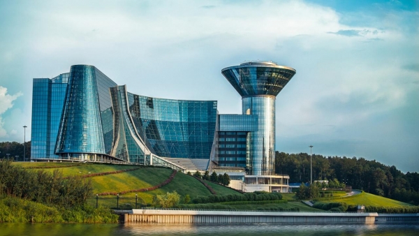 Отель Эрзи Клуб