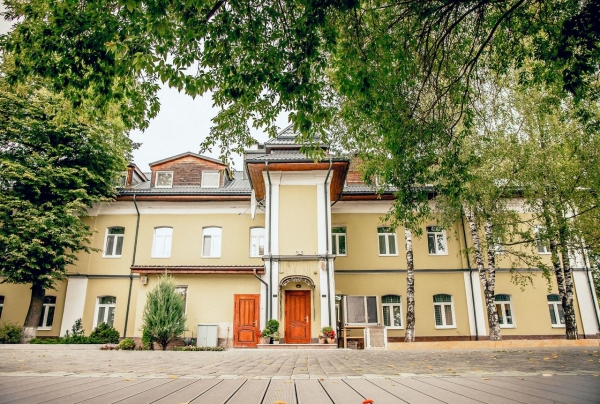 Отель Cпа Клевер