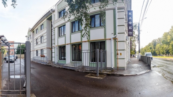 Отель Berg Haus