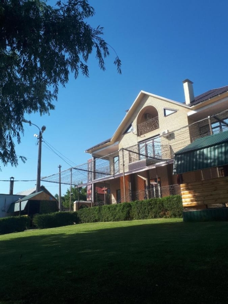 Отель Лизин Рай