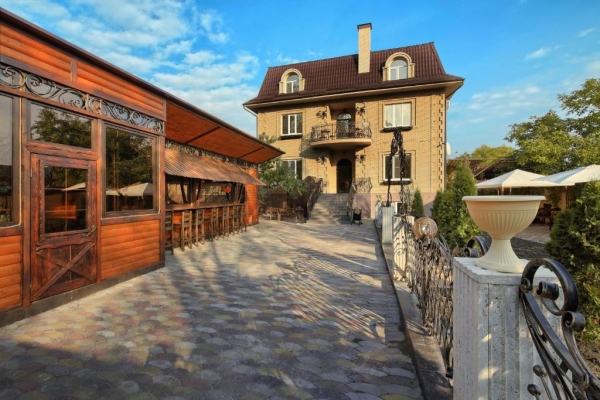 Отель Альберия