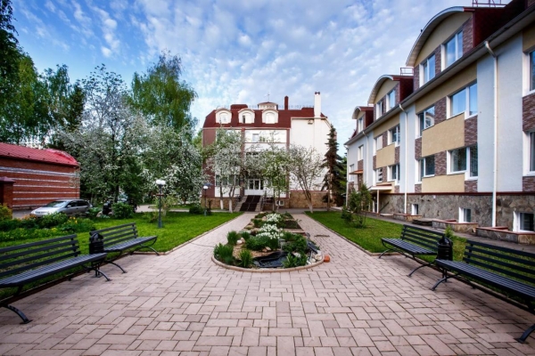 Отель Эврика