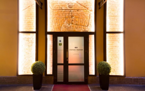 Отель Station Premier S10