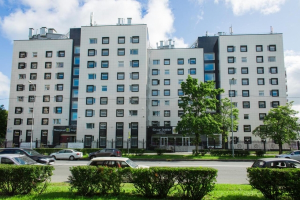 Отель Белое дерево