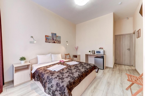 Отель Демократ на Невском 95