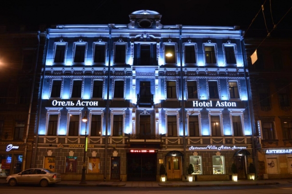 Отель Астон