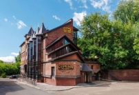 Клуб Отель Корона