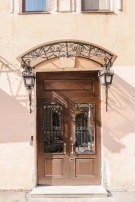 Отель Weekend Inn